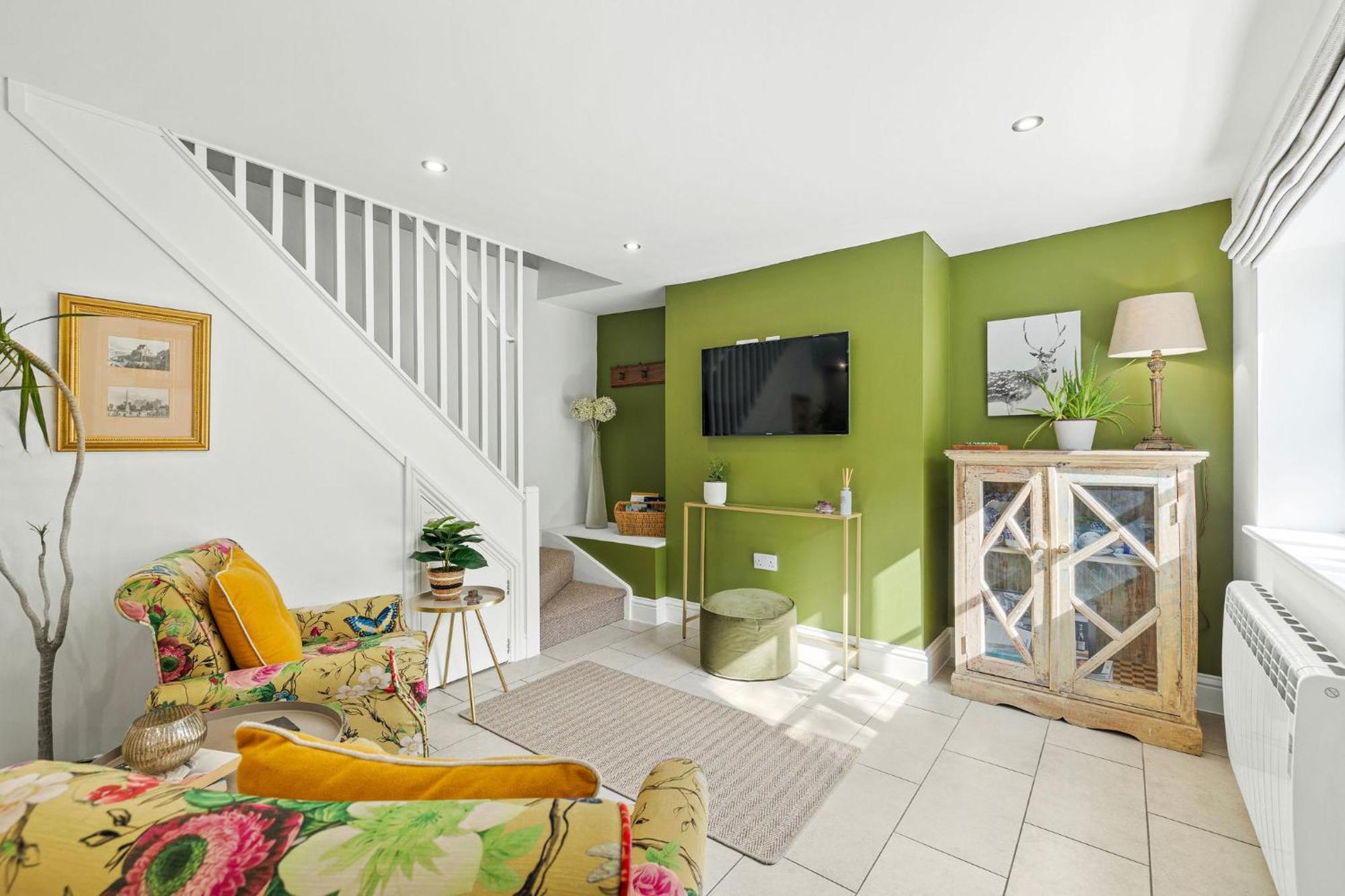 Flower Cottage By Ludlow Castle With Onsite Parking エクステリア 写真